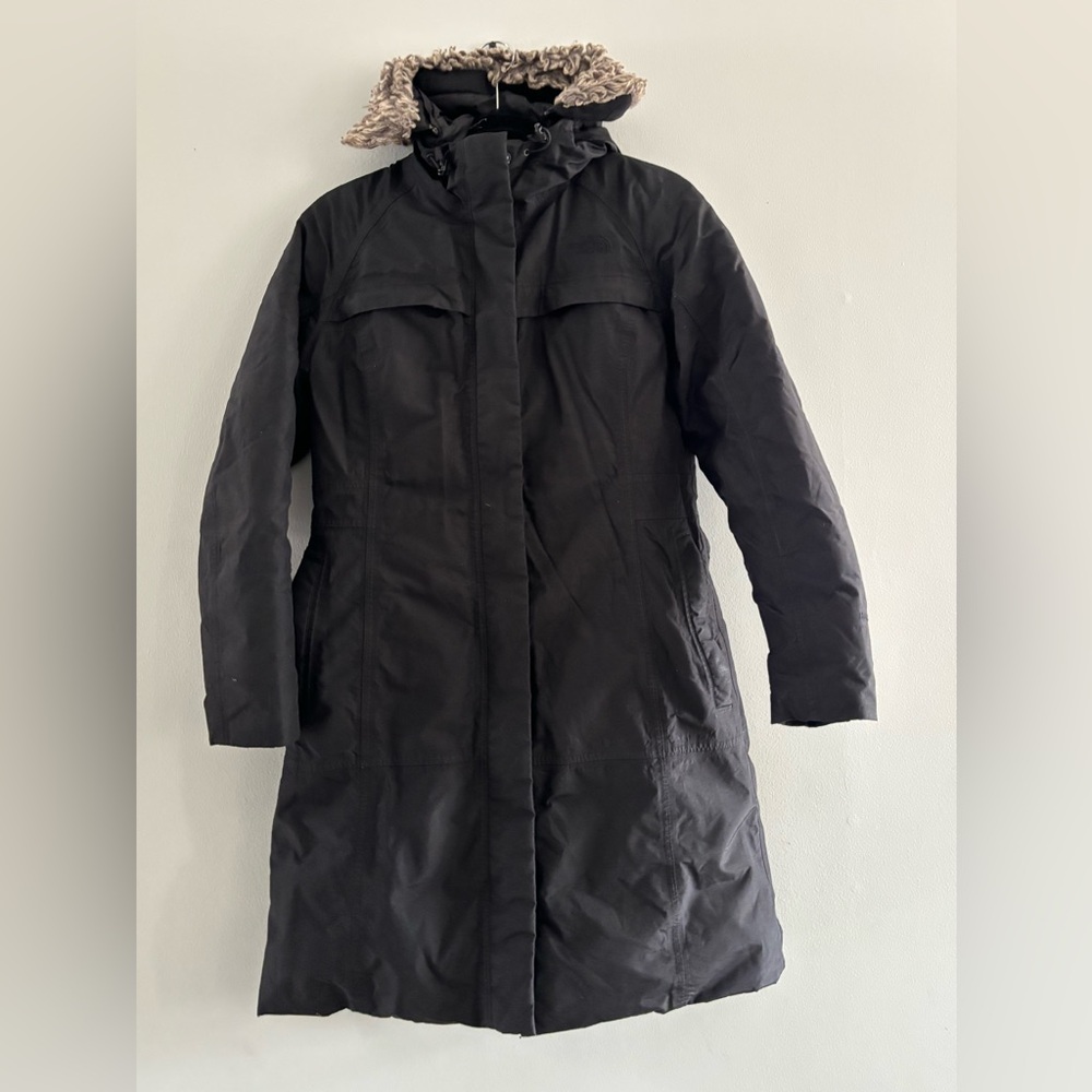 THE NORTH FACE Down Filled Black Parka Puffer Winter Jacket women’s size Medium